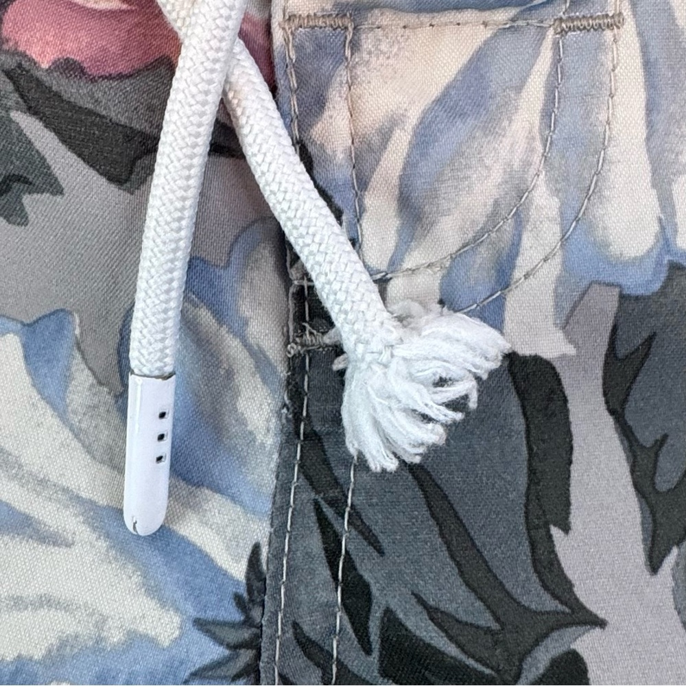 Abercrombie & Fitch Men’s Floral Swim Trunks Board Shorts Gray Pink Blue Size 28 - Picture 4 of 14